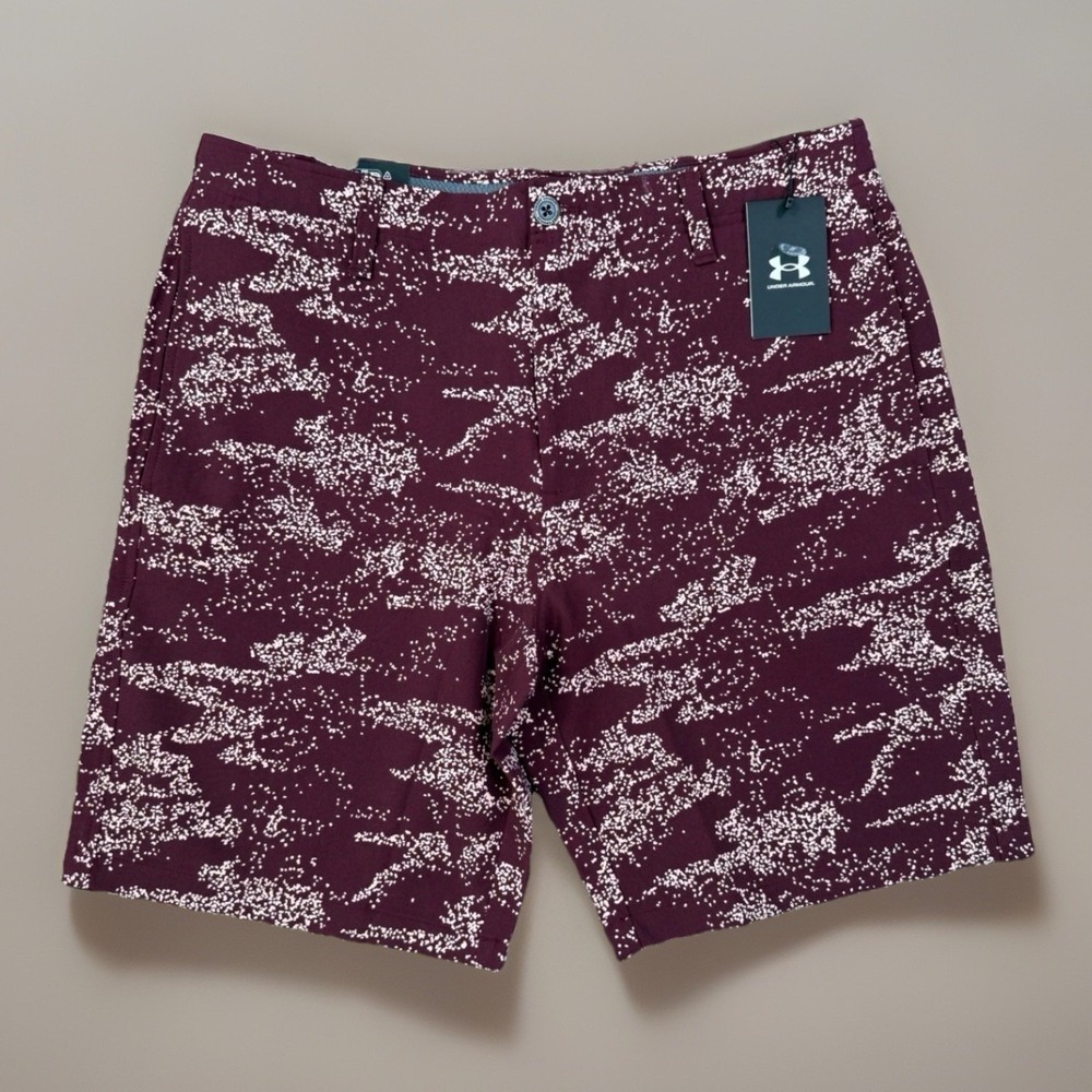*NWT Men Size 36 Under Armour Golf Printed Shorts Maroon Camo 1377303-600 $70.00